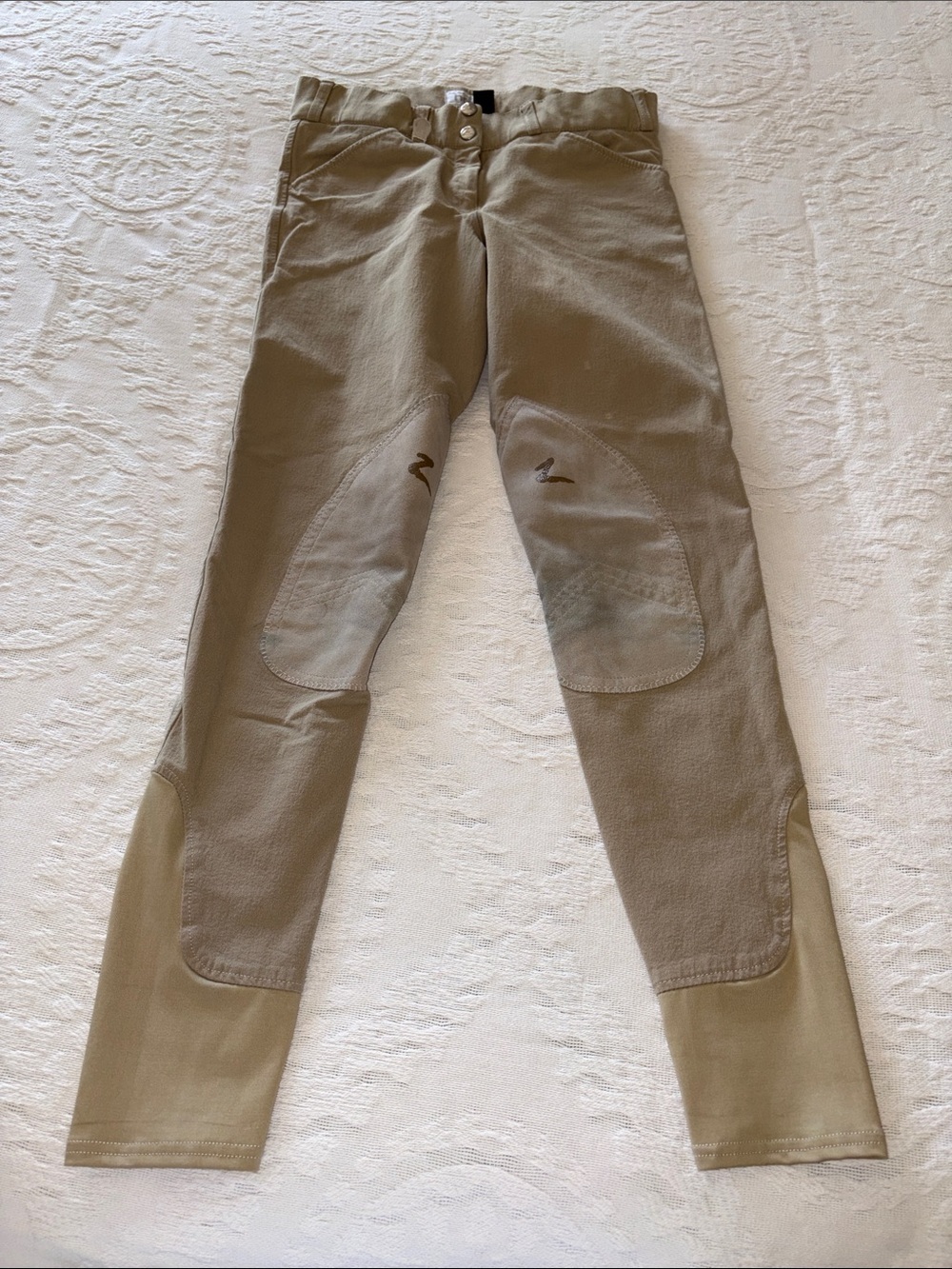 Horze Tan Teen Equestrian Breeches with Knee Patches “stains” S